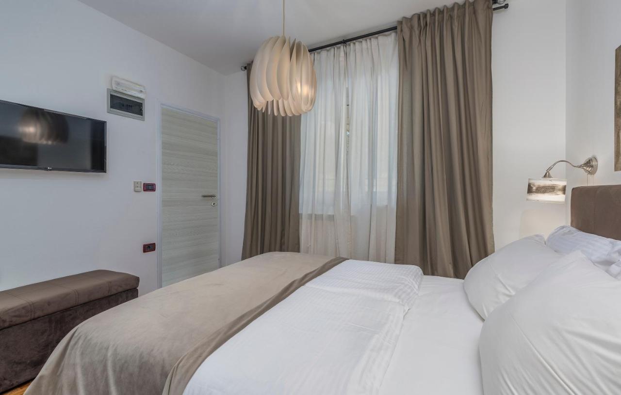 Rooms Porto Savudrija Exterior photo