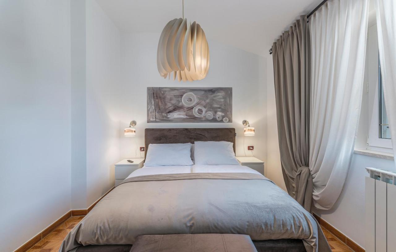 Rooms Porto Savudrija Exterior photo
